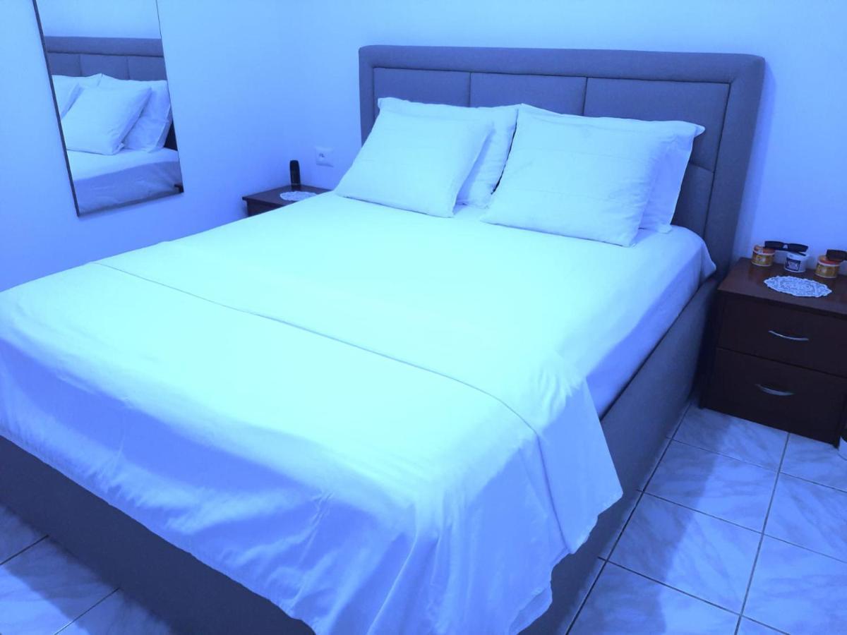 Luxury Dennis Home Σαράντα Εξωτερικό φωτογραφία