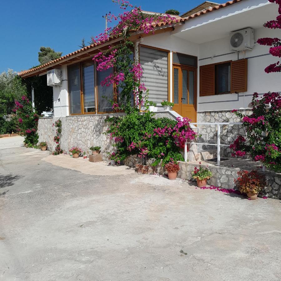 Luxury Dennis Home Σαράντα Εξωτερικό φωτογραφία