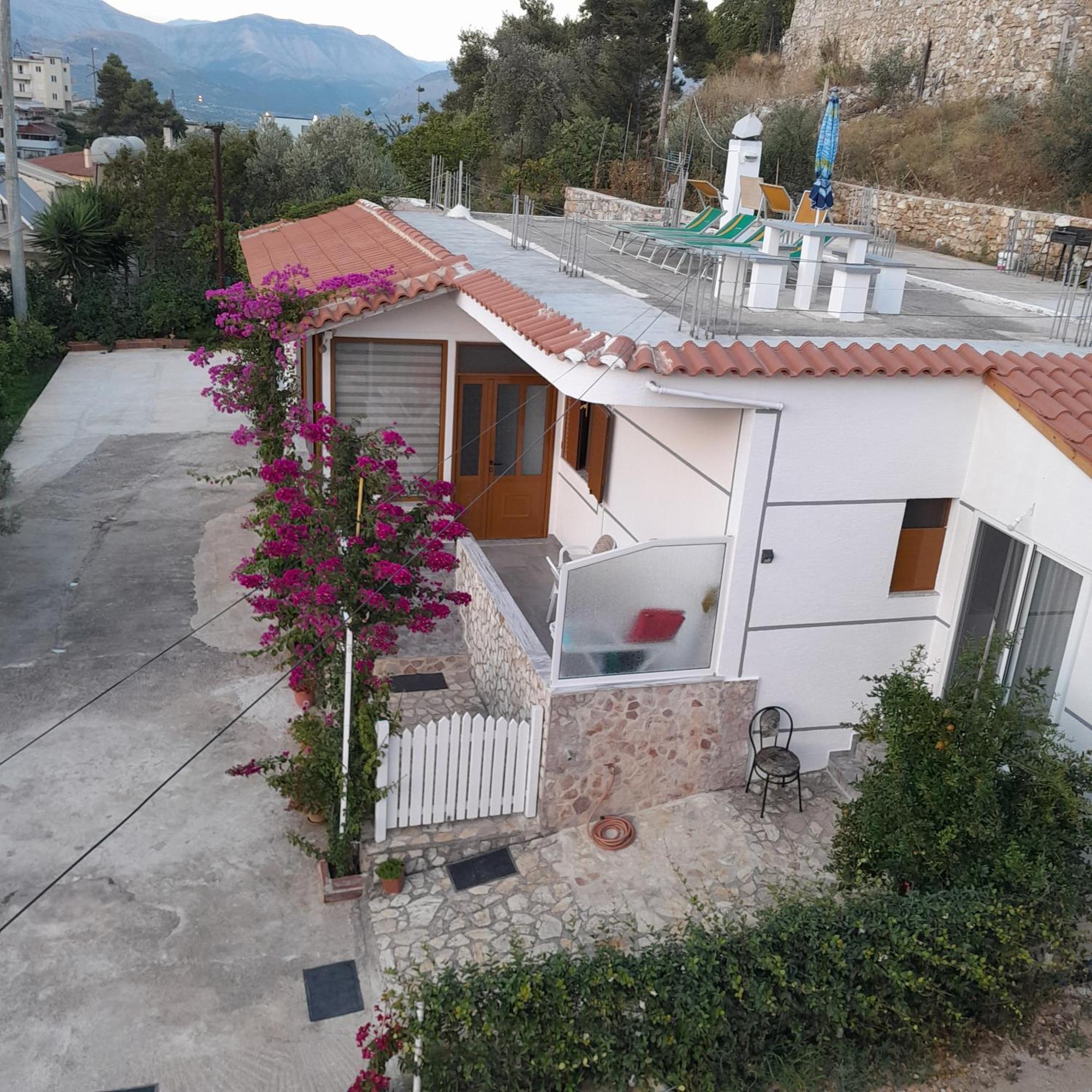 Luxury Dennis Home Σαράντα Εξωτερικό φωτογραφία